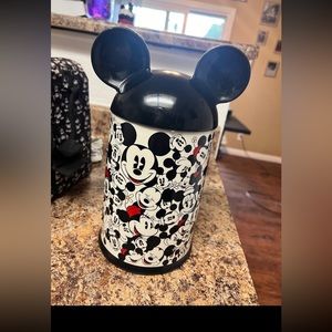 Disney canister